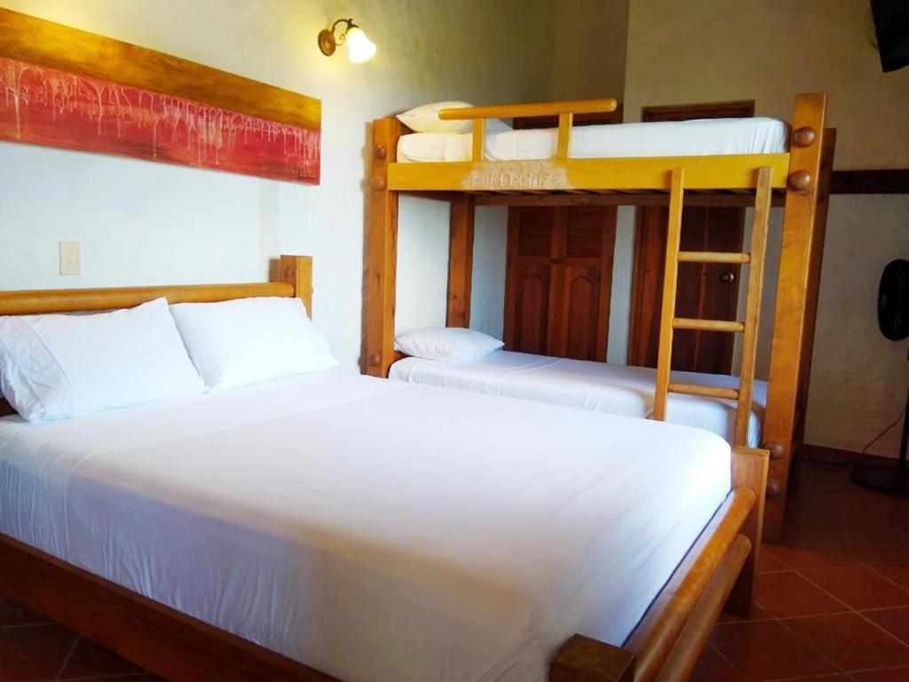 Granja Del Cafe Hotel Y Centro De Convenciones Venecia  Ngoại thất bức ảnh