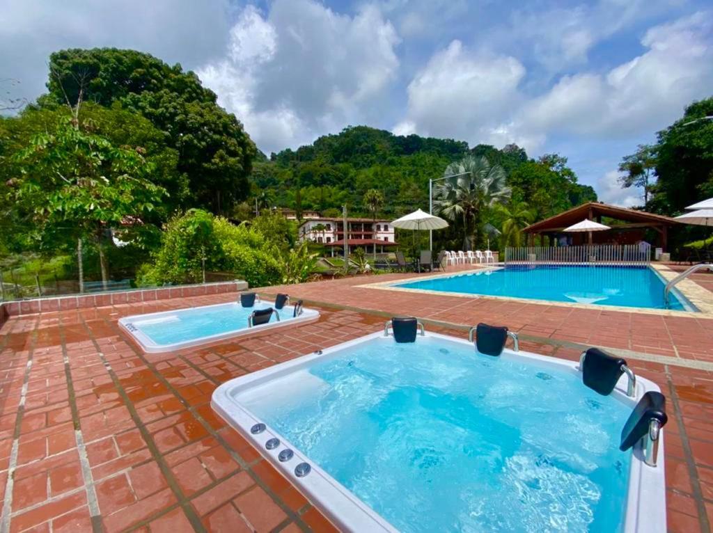 Granja Del Cafe Hotel Y Centro De Convenciones Venecia  Ngoại thất bức ảnh