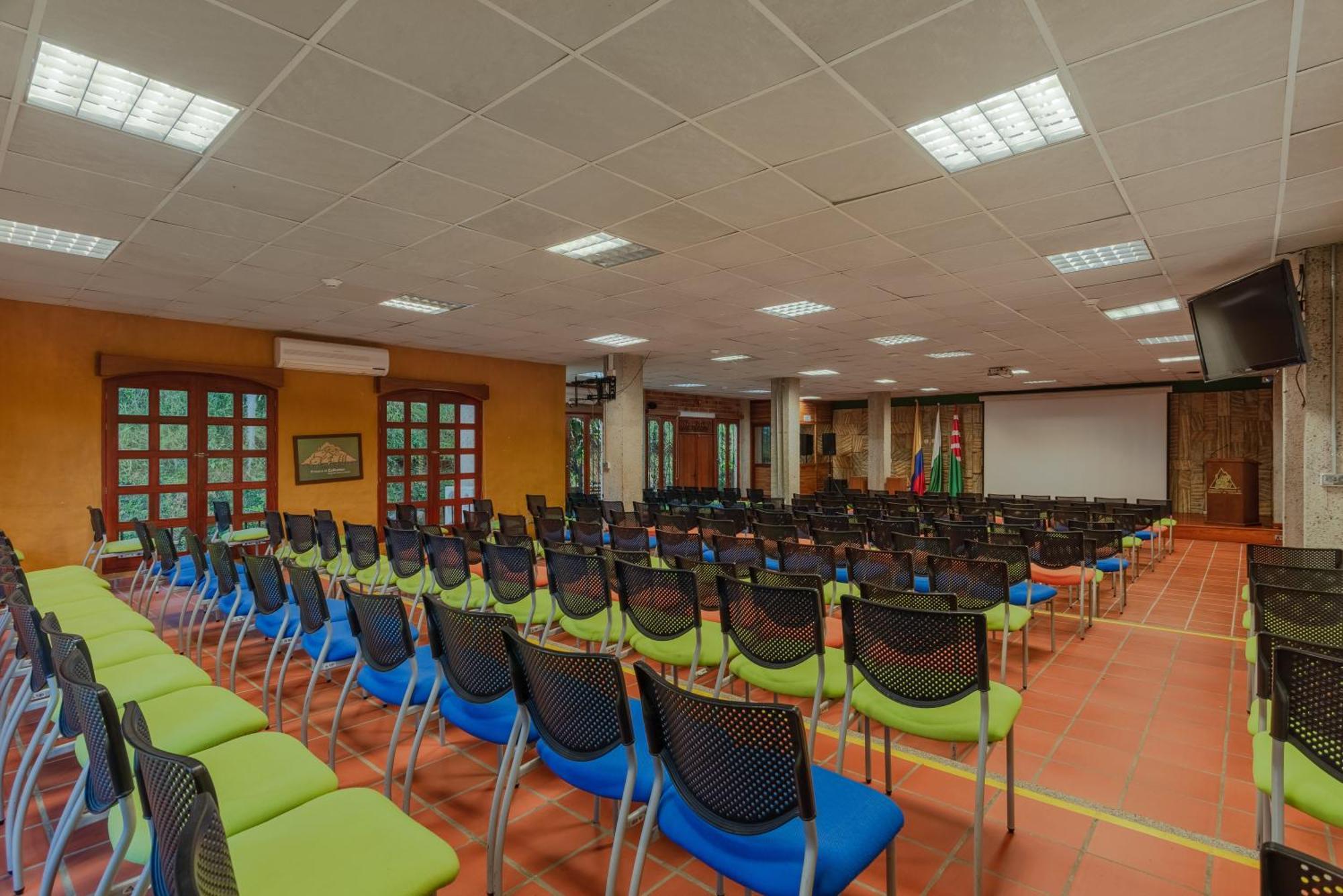 Granja Del Cafe Hotel Y Centro De Convenciones Venecia  Ngoại thất bức ảnh